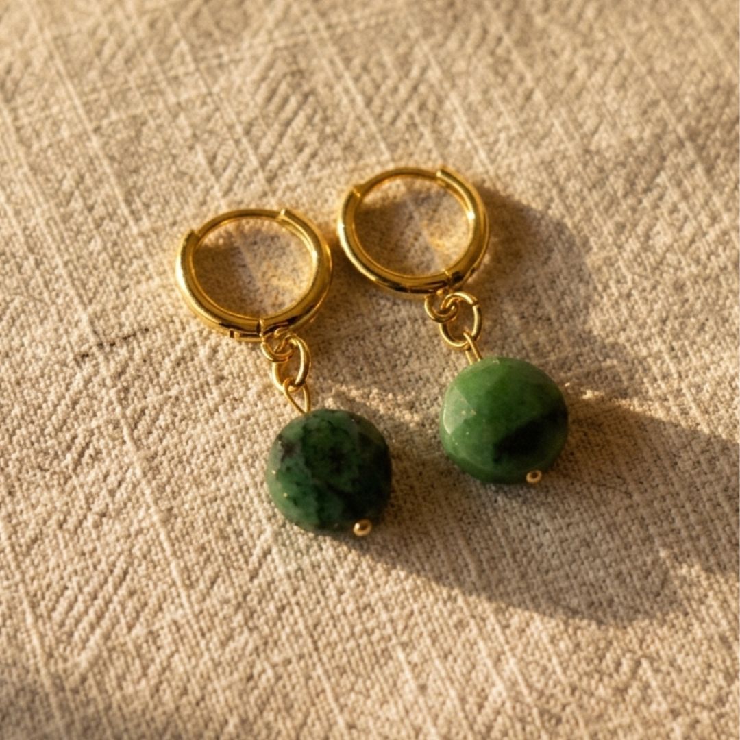 Boucles Émeraude Douce de Soléah, boucles d'oreilles élégantes pour femme au style méditerranéen